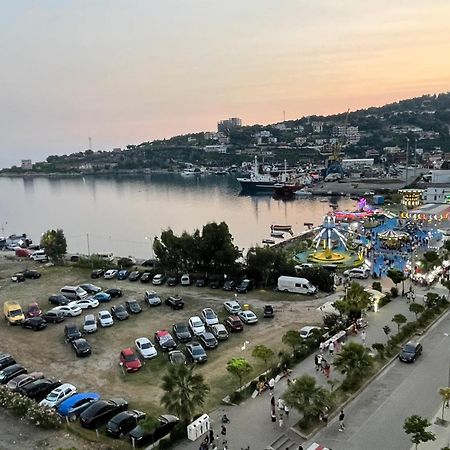 Dua Apartments Shengjin Bagian luar foto